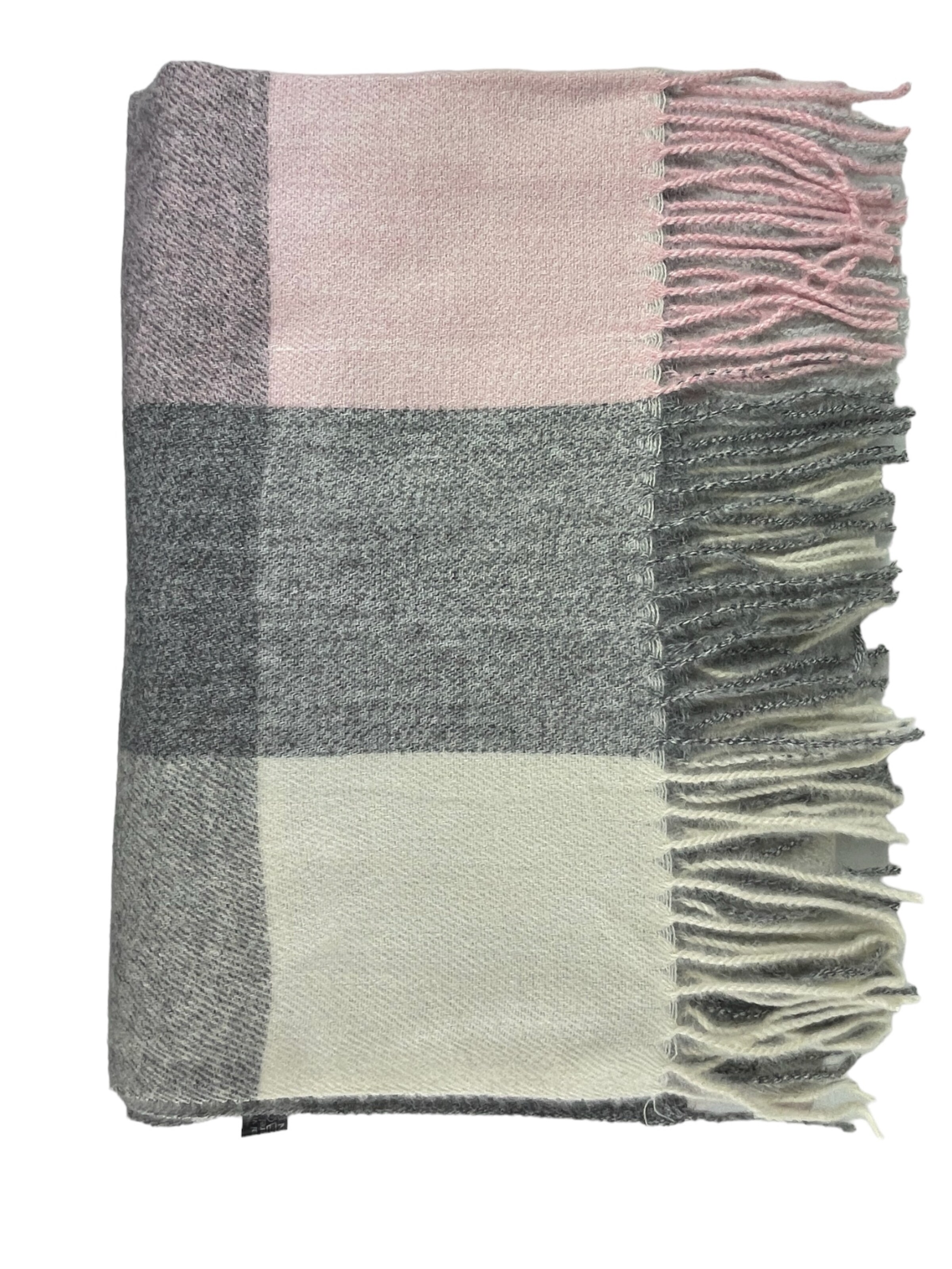 Kumixi Oversized Scarf in Pink