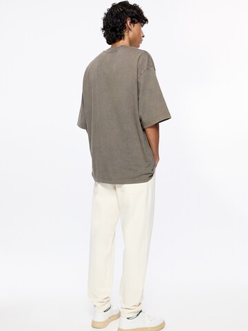 Pull&Bear Regular Дънки в бежово