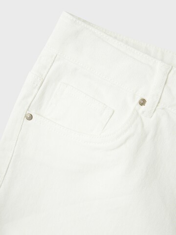 LMTD Regular Jeans 'NLNBICE' in White