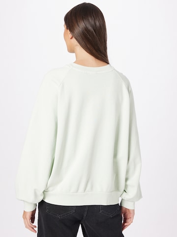 Bluză de molton 'Snack Sweatshirt' de la LEVI'S ® pe verde