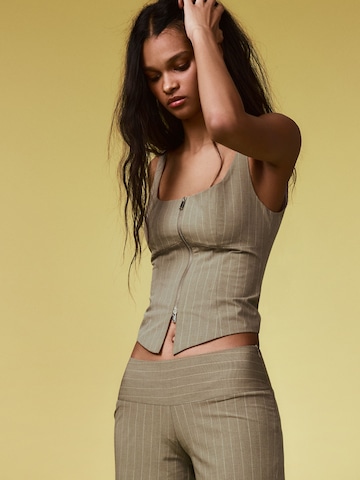 Bershka Top in Beige: front