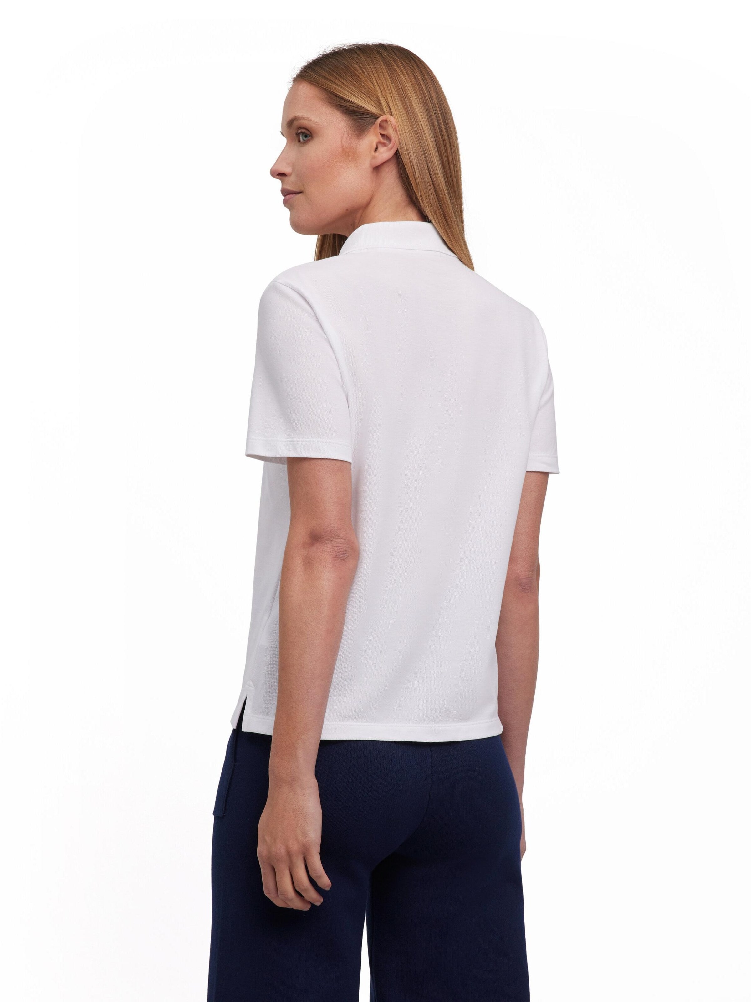 FALKE Shirt 'Essential Boxy'‌‌‌‌‌‌‌‌ in Weiß