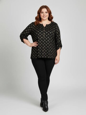 Shape Of You Bluse in Schwarz