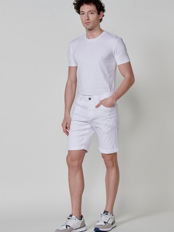 regular Jeans di KOROSHI in bianco
