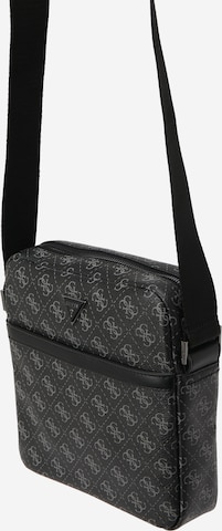 GUESS - Bolso de hombro 'Vezzola' en negro: frente