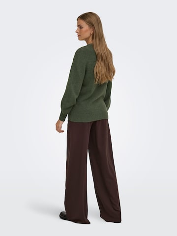 Only Maternity - Jersey 'OLMEmma' en verde