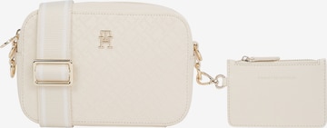 TOMMY HILFIGER Чанта с презрамки 'Distinct' в бежово: отпред