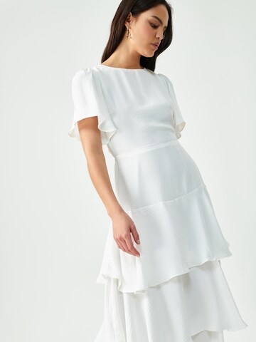 Sável Sukienka 'VALARIE' w kolorze biały