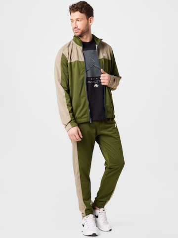 Nike Sportswear Joggingpak in Groen