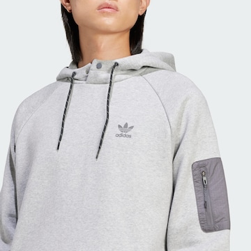 ADIDAS ORIGINALS Суичър в сиво