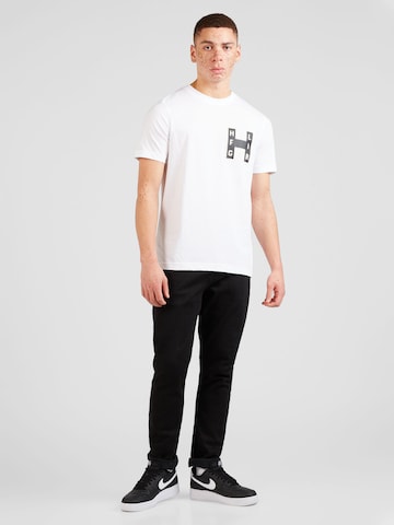 TOMMY HILFIGER Bluser & t-shirts 'VARSITY' i hvid