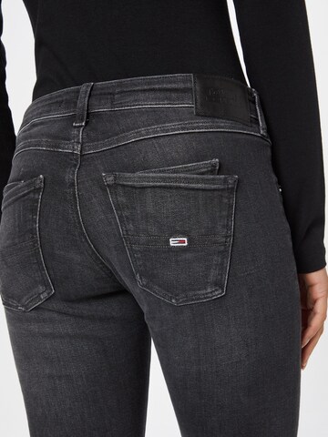 Slimfit Jeans 'Scarlett' de la TOMMY HILFIGER pe negru