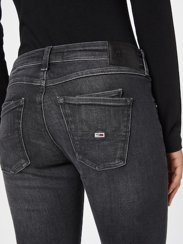 Coupe slim Jean 'Scarlett' TOMMY HILFIGER en noir