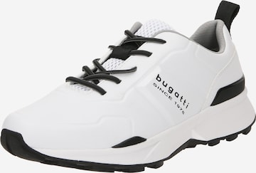 Baskets basses 'Zion' bugatti en blanc : devant