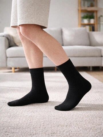 NERS Socken 'KAUMA'‌‌‌‌‌‌ in Schwarz