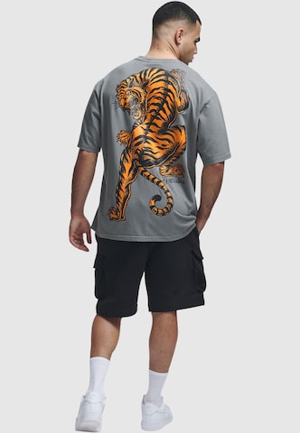 T-Shirt 'Tiger' 2Y Studios en gris
