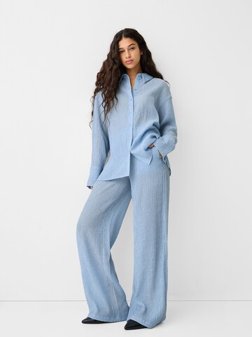 Bershka Wide Leg Hose in Blau