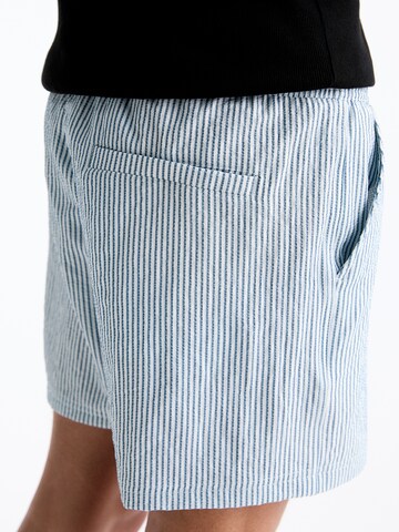 Pull&Bear Zwemshorts in Blauw