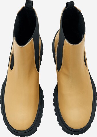 EDITED Chelsea boots 'Maiga' in Beige