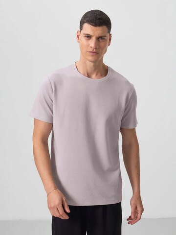 Tommy Life Shirt in Purple