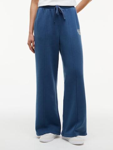 TOMMY HILFIGER Wide leg Trousers in Blue: front