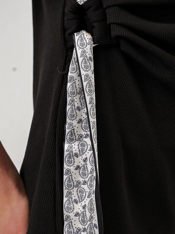 Pantalons de tailleur Bigdart en noir
