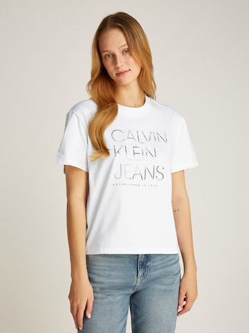 Tricou de la Calvin Klein Jeans pe alb: față
