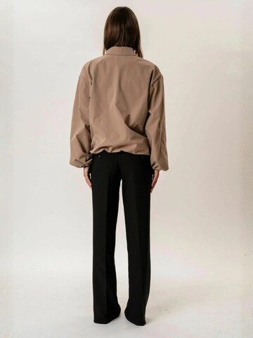 Veste mi-saison ' Ines ' TEESHOPPEN en beige