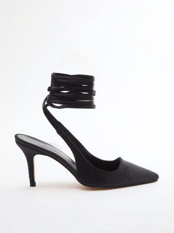 Trendyol Γόβες slingback σε μαύρο