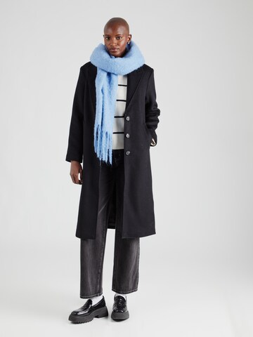 Abercrombie & Fitch Átmeneti kabátok - fekete
