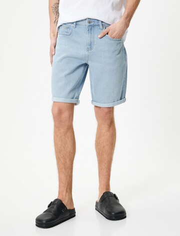 Koton Regular Jeans in Blue: front