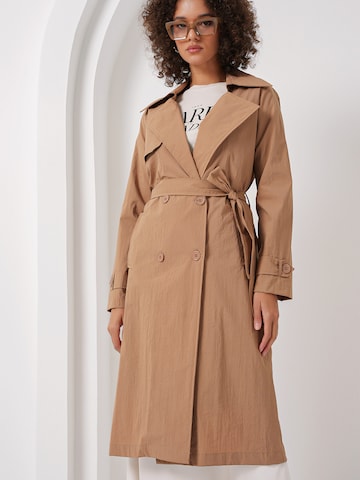 bēšs Bigdart Starpsezonu mētelis: no priekšpuses