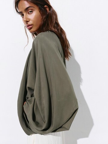 Veste mi-saison Pull&Bear en vert