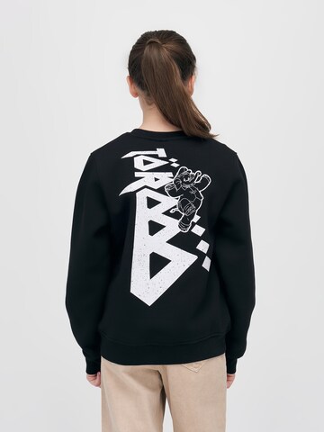 ABOUT YOU x StayKid Sweatshirt 'TÖRÖÖÖ' i svart: baksida