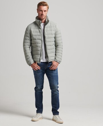 Veste d’hiver Superdry en gris