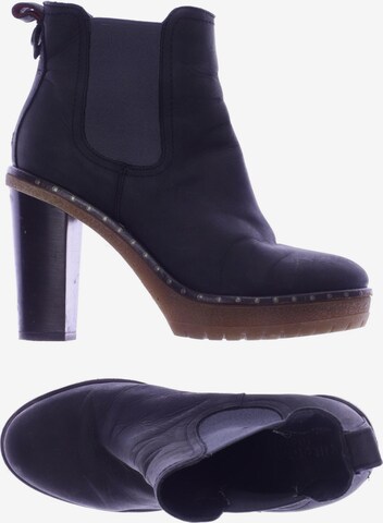 Tommy Jeans Dress Boots in 36 in Black: front