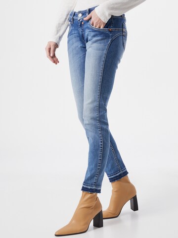 Herrlicher Slimfit Jeans 'Touch Cropped Organic' in Blauw: voorkant