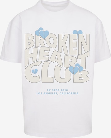Maglietta 'Broken Heart Club' di 2Y Studios in bianco: frontale