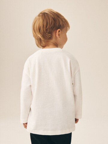 T-Shirt Next en blanc