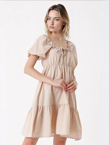 Bigdart Dress in Beige