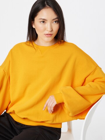 Urban Classics Sweatshirt in Gelb