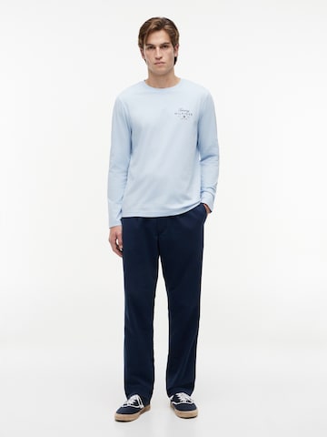 TOMMY HILFIGER Футболка в Синий