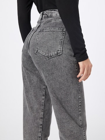 Dorothy Perkins Regular Jeans 'Barrel' in Grijs