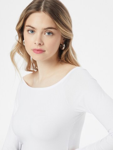 modström חולצות 'Tansy' בלבן