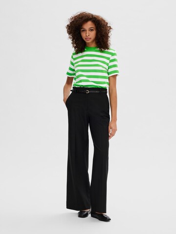 SELECTED FEMME Shirt 'Essential' in Green