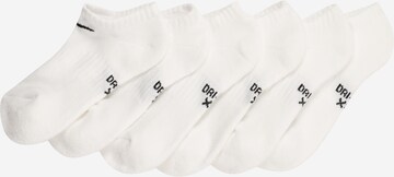 Chaussettes de sport Nike Sportswear en blanc : devant