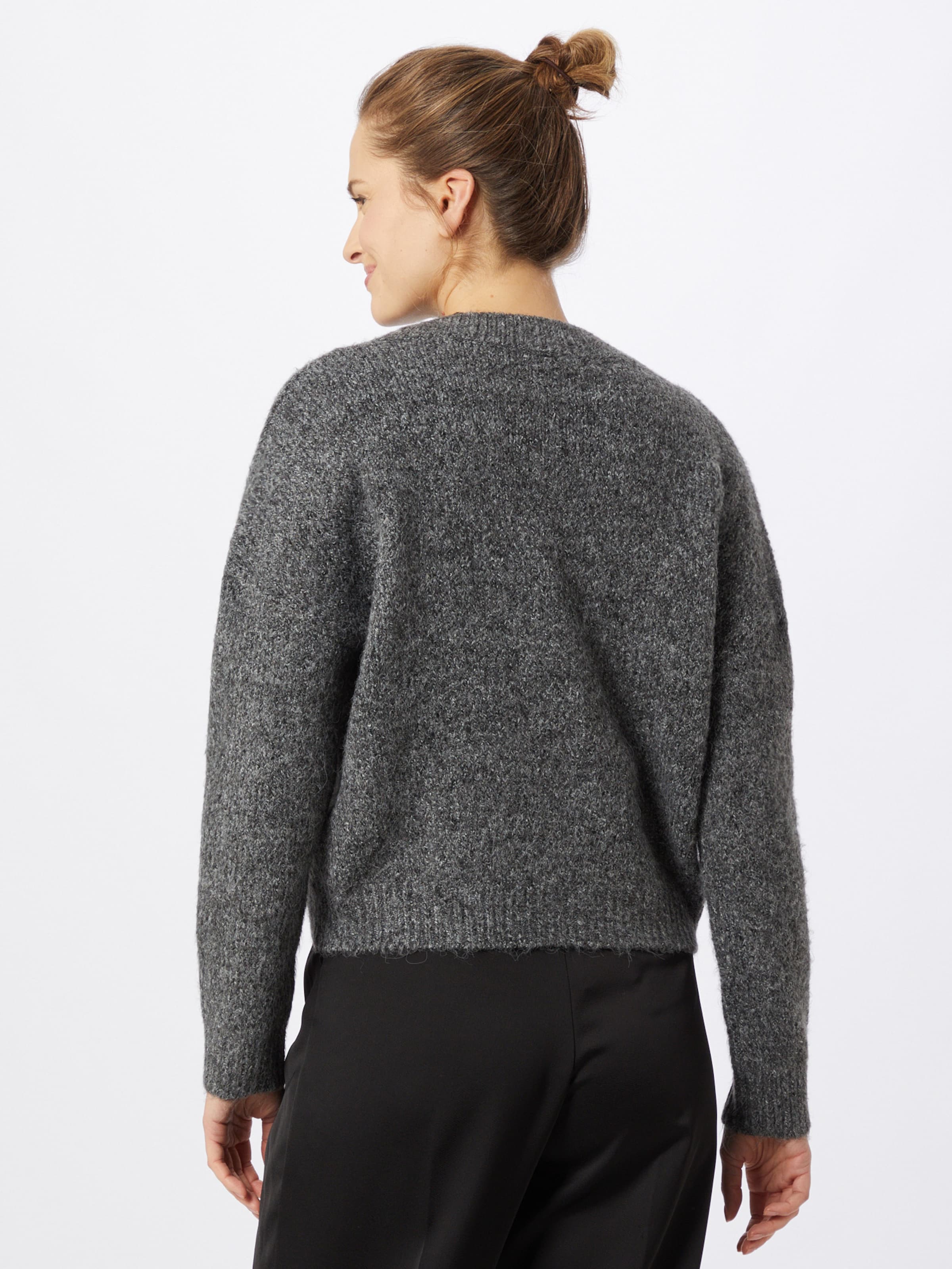 ZOY ダークグレーセーター ONLY Knit Cardigan 'ZOEY' in Dark Grey