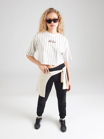 NEW ERA Shirts i grå