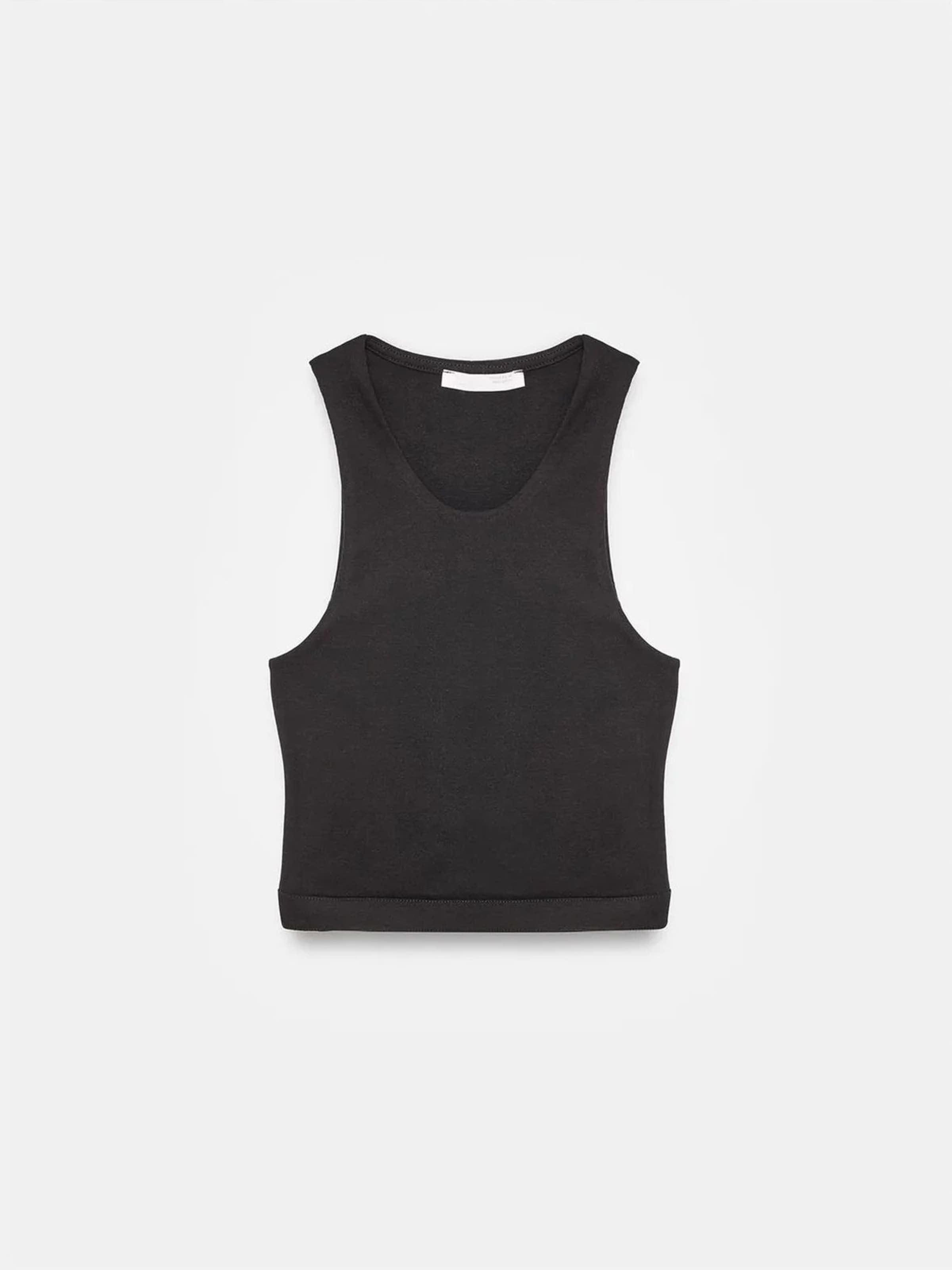 Dilvin Top in Black: front