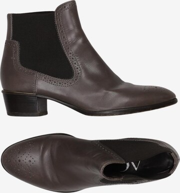 AGL Attilio Giusti Leombruni Dress Boots in 37,5 in Brown: front